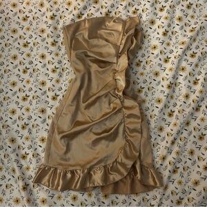 Le Chateau Gold Ruched Strapless Cocktail Mini Dress